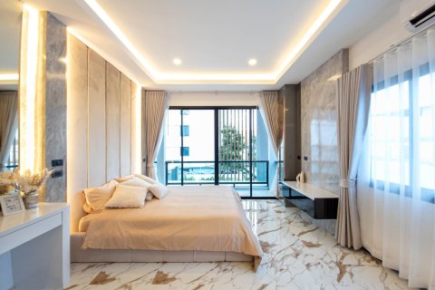 Вилла в Паттайе, Таиланд с 5 спальнями  № 167802 - фото 13