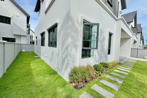 Maison à Bang Kaeo, Thaïlande 4 chambres № 167798 - photo 13