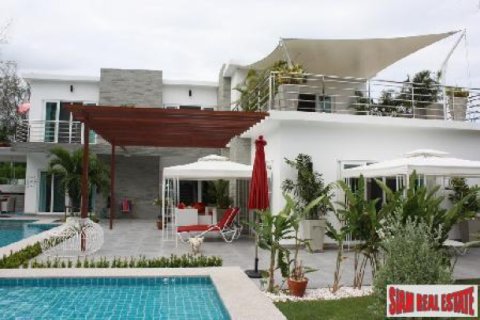 House in Hua Hin, Thailand 5 bedrooms № 202504