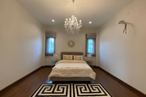 House in Chiang Mai, Thailand 6 bedrooms № 133366 - photo 26