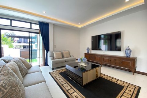 House in Chiang Mai, Thailand 6 bedrooms № 133366 - photo 28