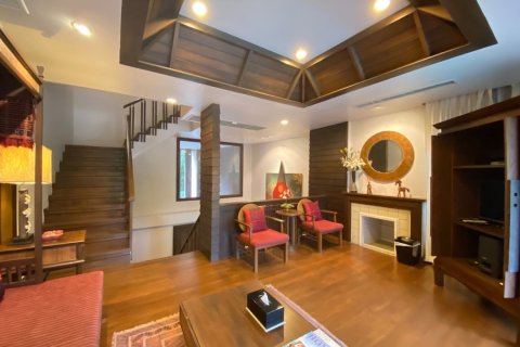 Villa in Chiang Mai, Thailand 3 bedrooms № 133369 - photo 19