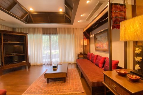 Villa in Chiang Mai, Thailand 3 bedrooms № 133369 - photo 12