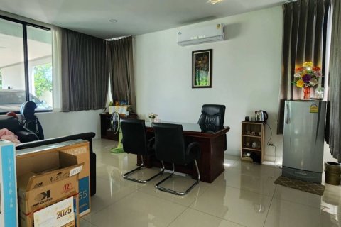 House in Chiang Mai, Thailand 4 bedrooms № 133365 - photo 7