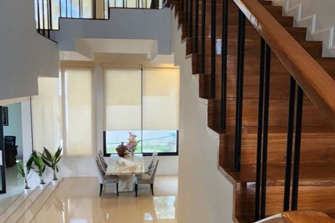 House in Chiang Mai, Thailand 4 bedrooms № 133365 - photo 22