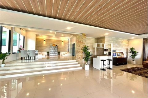 House in Chiang Mai, Thailand 4 bedrooms № 133365 - photo 3