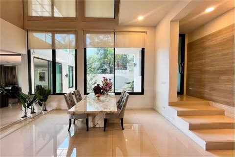 House in Chiang Mai, Thailand 4 bedrooms № 133365 - photo 20