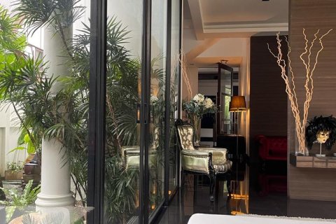 Haus in Huai Khwang, Bangkok, Thailand 4 Schlafzimmer № 218630 - Foto 6