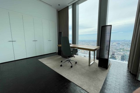 Condo in Bangkok, Thailand, 3 bedrooms  № 166845 - photo 27