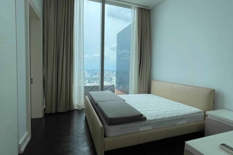 Condo in Bangkok, Thailand, 3 bedrooms  № 166845 - photo 17