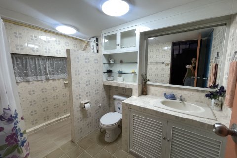 Вилла в Хуа Хине, Таиланд с 4 спальнями  № 151947 - фото 15