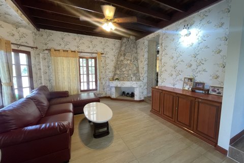 Вилла в Хуа Хине, Таиланд с 4 спальнями  № 151947 - фото 2