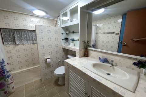 Вилла в Хуа Хине, Таиланд с 4 спальнями  № 151947 - фото 18