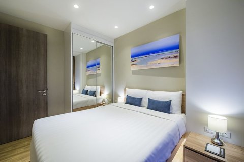 Condo in Phuket, Thailand, 2 bedrooms  № 151950 - photo 9