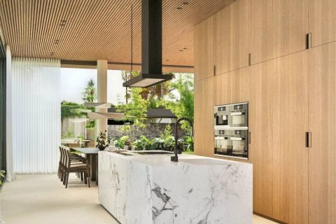 Вилла в Сураттхани, Таиланд с 5 спальнями  № 114148 - фото 8