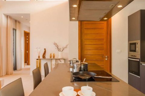 Villa à Bang Tao, Thaïlande 4 chambres № 114143 - photo 9