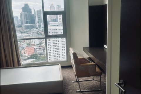 Condo in Sathon, Bangkok, Thailand, 2 bedrooms  № 152816 - photo 5