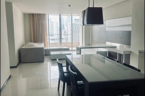 Condo in Sathon, Bangkok, Thailand, 2 bedrooms  № 152816 - photo 8