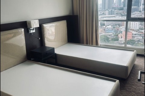 Condo in Sathon, Bangkok, Thailand, 2 bedrooms  № 152816 - photo 6