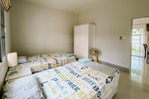 Таунхаус в Хуа Хине, Таиланд с 2 спальнями  № 137784 - фото 8