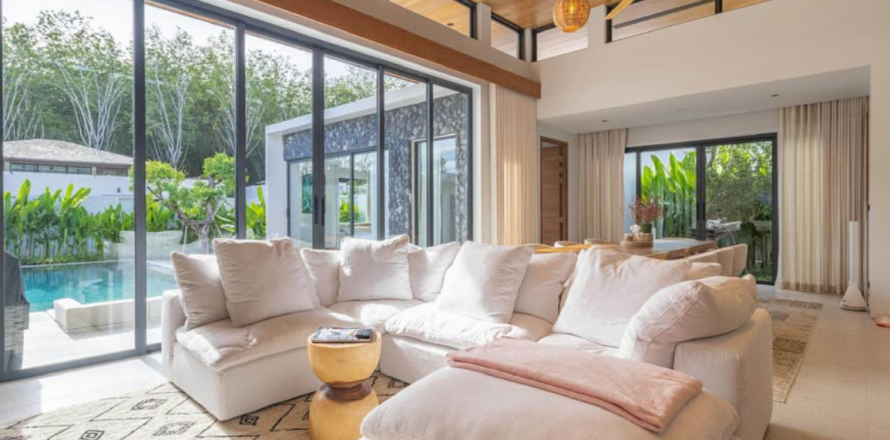 Villa à Phuket, Thaïlande 4 chambres № 137780