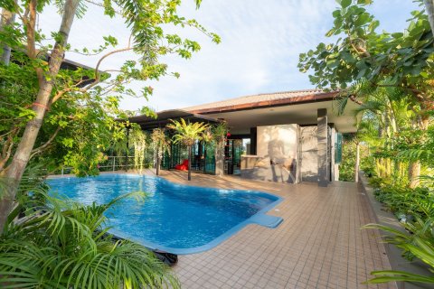 Вилла в Хуа Хине, Таиланд с 5 спальнями  № 159367 - фото 3