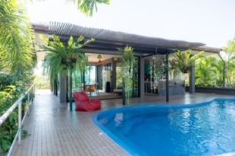 Villa in Hua Hin, Thailand 5 bedrooms № 159367 - photo 4