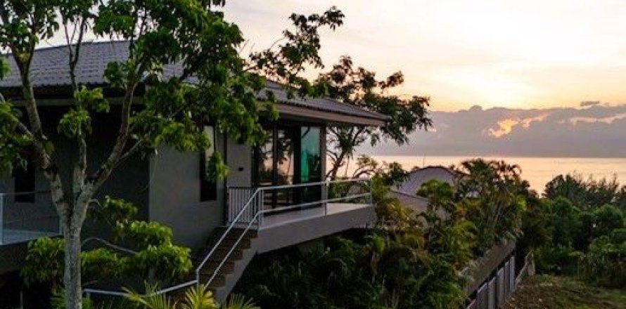 Villa in Hua Hin, Thailand 5 bedrooms № 159367