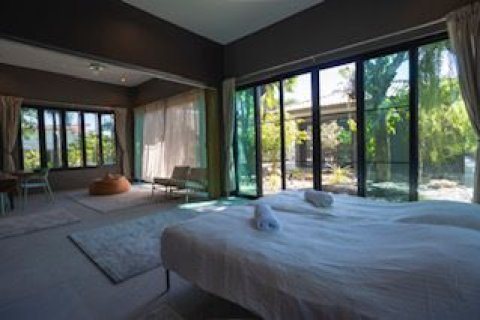 Villa in Hua Hin, Thailand 5 bedrooms № 159367 - photo 29