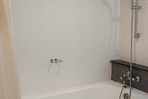 Кондоминиум с 2 спальнями в Ваттхане, Бангкок, Таиланд № 159368 - фото 5