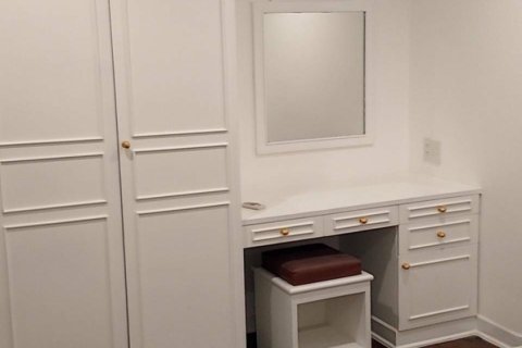 Кондоминиум с 2 спальнями в Ваттхане, Бангкок, Таиланд № 159368 - фото 16