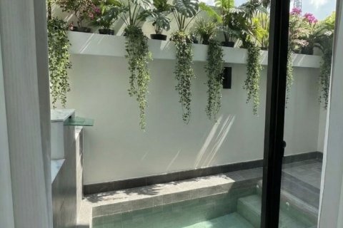 Townhouse in Pattaya, Thailand 4 bedrooms № 159369 - photo 3