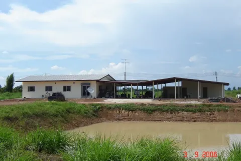 Land in Kabin Buri, Thailand 64000 sq.m. № 139967 - photo 7