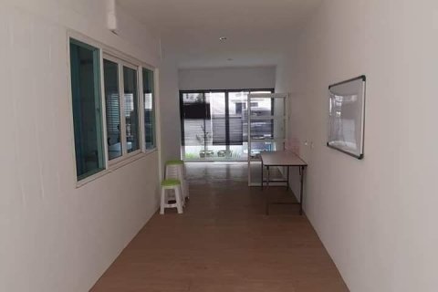 House in Pattaya, Thailand 3 bedrooms № 157638 - photo 2