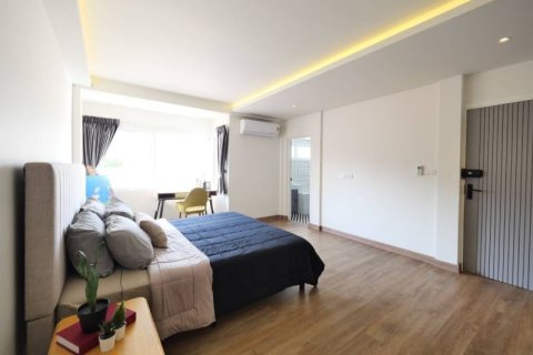 House in Bangkok, Thailand 4 bedrooms № 157642 - photo 9