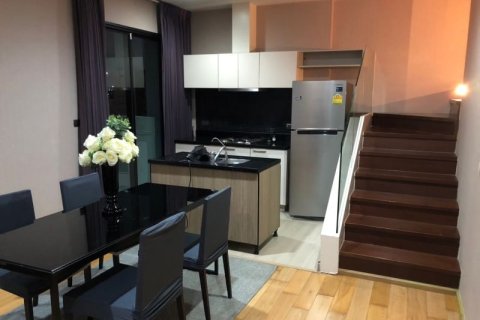 Condo in Bangkok, Thailand, 2 bedrooms  № 157643