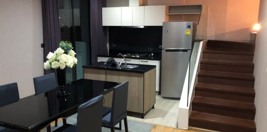 Condo in Bangkok, Thailand, 2 bedrooms  № 157643