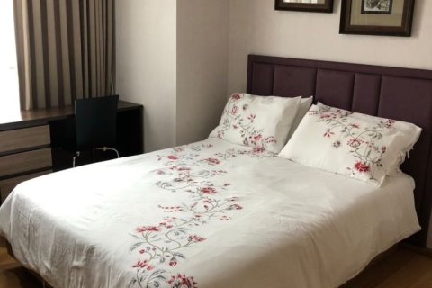 Condo in Bangkok, Thailand, 2 bedrooms  № 157643 - photo 7