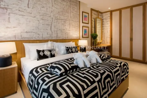 House in Phuket, Thailand 4 bedrooms № 171490 - photo 16