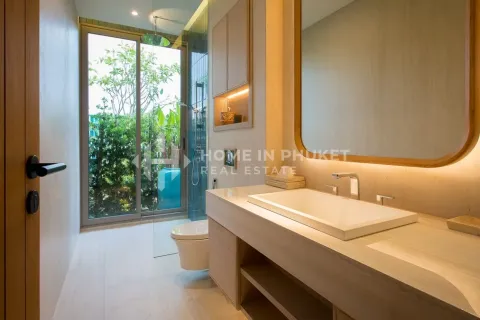 House in Phuket, Thailand 4 bedrooms № 171490 - photo 20