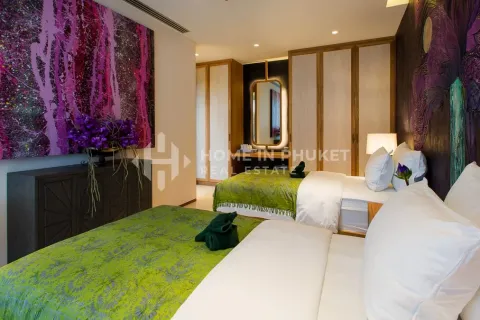 House in Phuket, Thailand 4 bedrooms № 171490 - photo 19