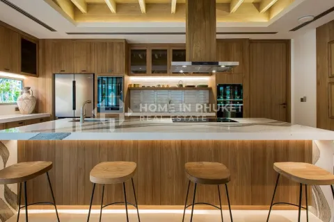 House in Phuket, Thailand 4 bedrooms № 171490 - photo 6