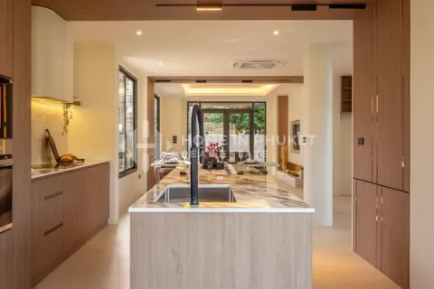 House in Ban Ratsada, Thailand 3 bedrooms № 171488 - photo 11