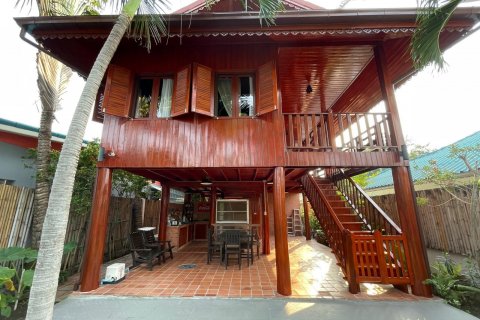 Дом в Хуа Хине, Таиланд с 3 спальнями  № 141257 - фото 2