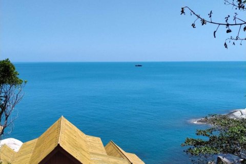 Land in Surat Thani, Thailand 6400 sq.m. № 160280