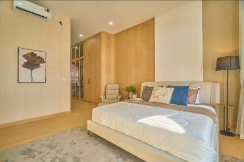 House in Hang Dong, Thailand 3 bedrooms № 160279 - photo 10