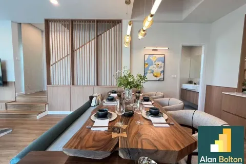 Casa de 4 dormitorios en Pattaya, Tailandia № 211396 - foto 6