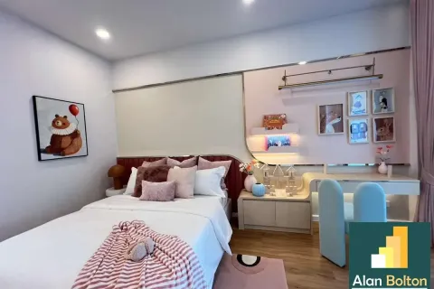 Casa de 4 dormitorios en Pattaya, Tailandia № 211396 - foto 19