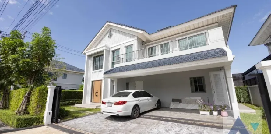 Haus in Samut Prakan, Thailand 4 Schlafzimmer № 220058