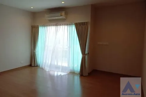Reihenhaus in Suan Luang, Bangkok, Thailand 3 Schlafzimmer № 220057 - Foto 10